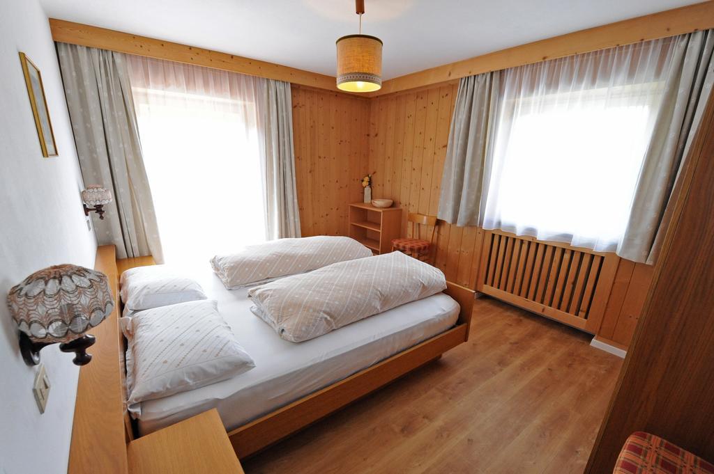 Apartments Villa Rosa Selva di Val Gardena Quarto foto